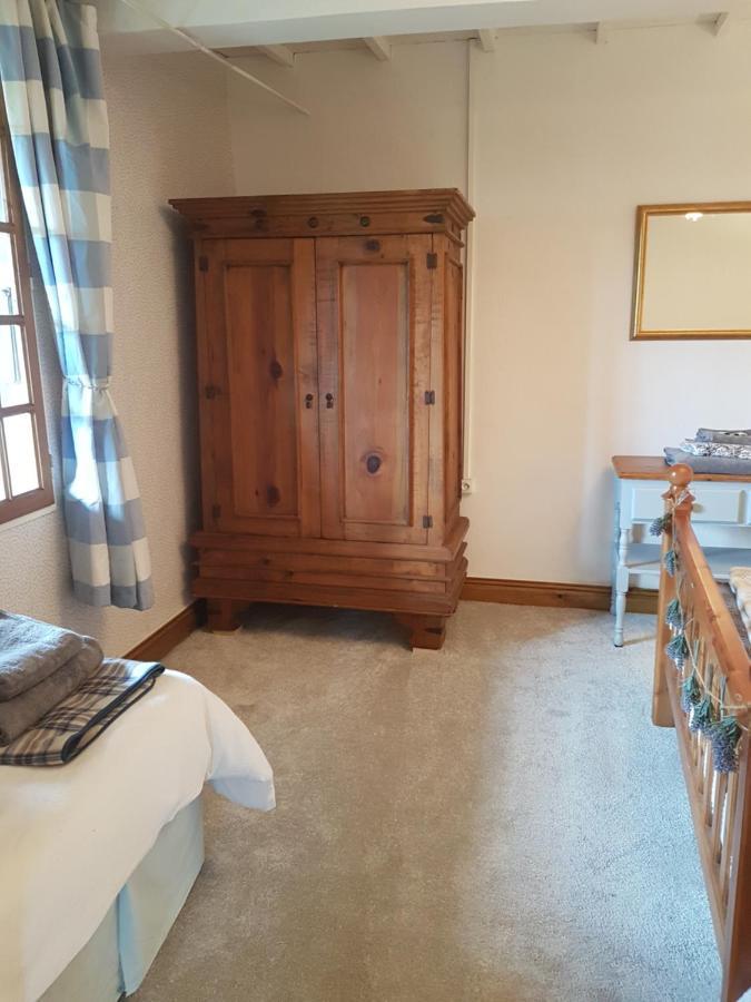 Cudoille Bed & Breakfast Armous-et-Cau ภายนอก รูปภาพ